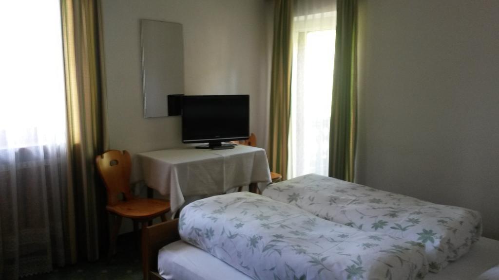 Garni Sayonara Bed and Breakfast Al Plan di Mareo Kamer foto